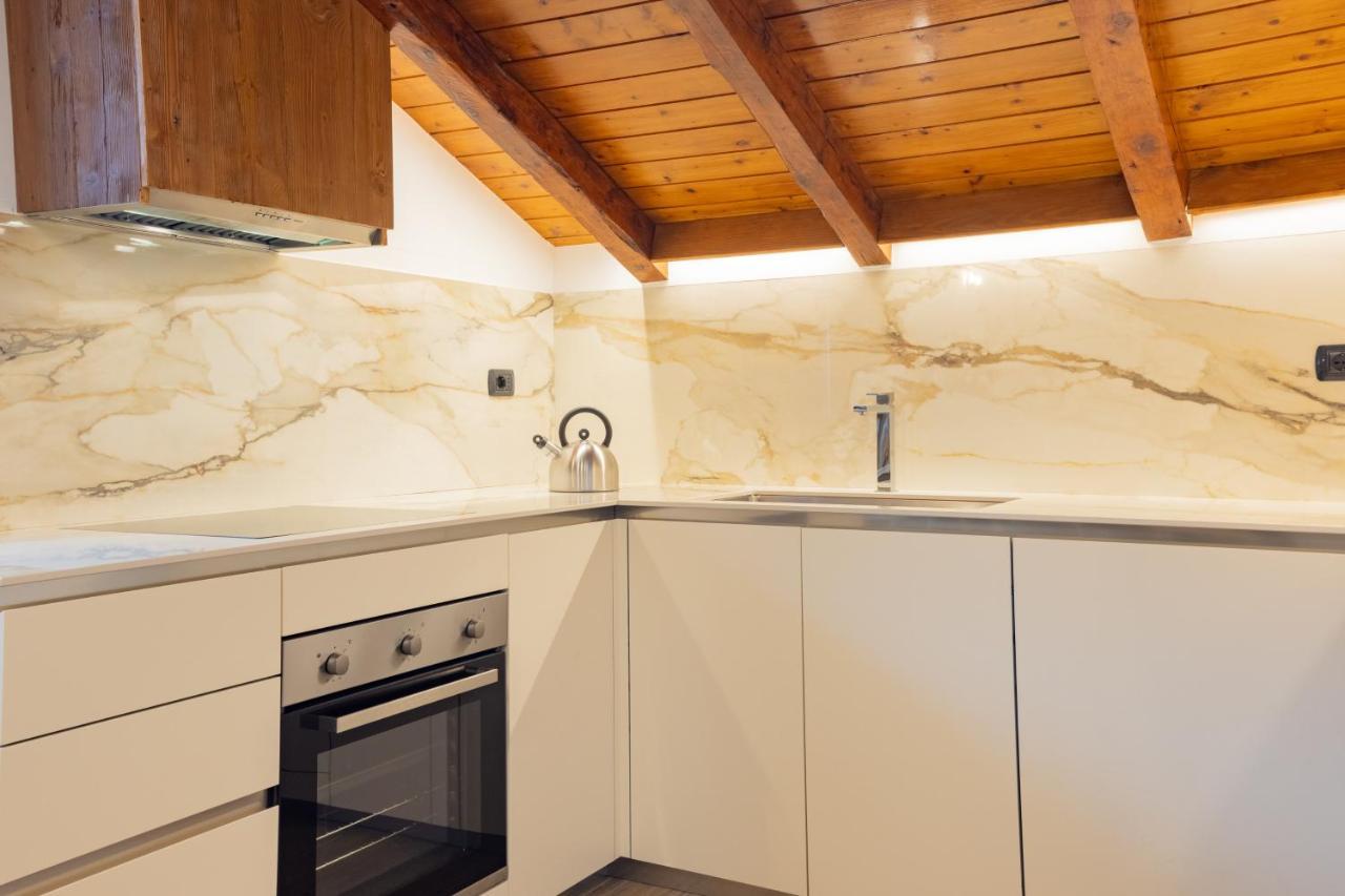 Residenza Marconi Aparthotel Пинцоло Екстериор снимка